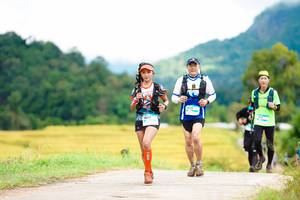 BIB: 1542
                            <button type="button" onclick="openModal(13442447)" class="btn btn-primary btn-sm float-right btn-popup" data-toggle="modal" data-target=".modal-high-quality">
                        <i class="fas fa-shopping-cart"></i> Add to Cart
                    </button>
                                            <button type="button" onclick="isThisMe(13442447, true)" class="btn btn-success btn-sm float-right btn-popup btn-isme hidden" data-toggle="tooltip" data-placement="bottom" title="นี่คือรูปของคุณใช่ไหม คลิกที่นี่เพื่อเอาเข้าอัลบั้ม">
                        <i class="fas fa-plus"></i> Add to album
                    </button>
                    <button type="button" onclick="isThisMe(13442447, false)" class="btn btn-warning btn-sm float-right btn-popup btn-isnotme hidden">
                        <i class="fas fa-ban"></i> Remove from album
                    </button>